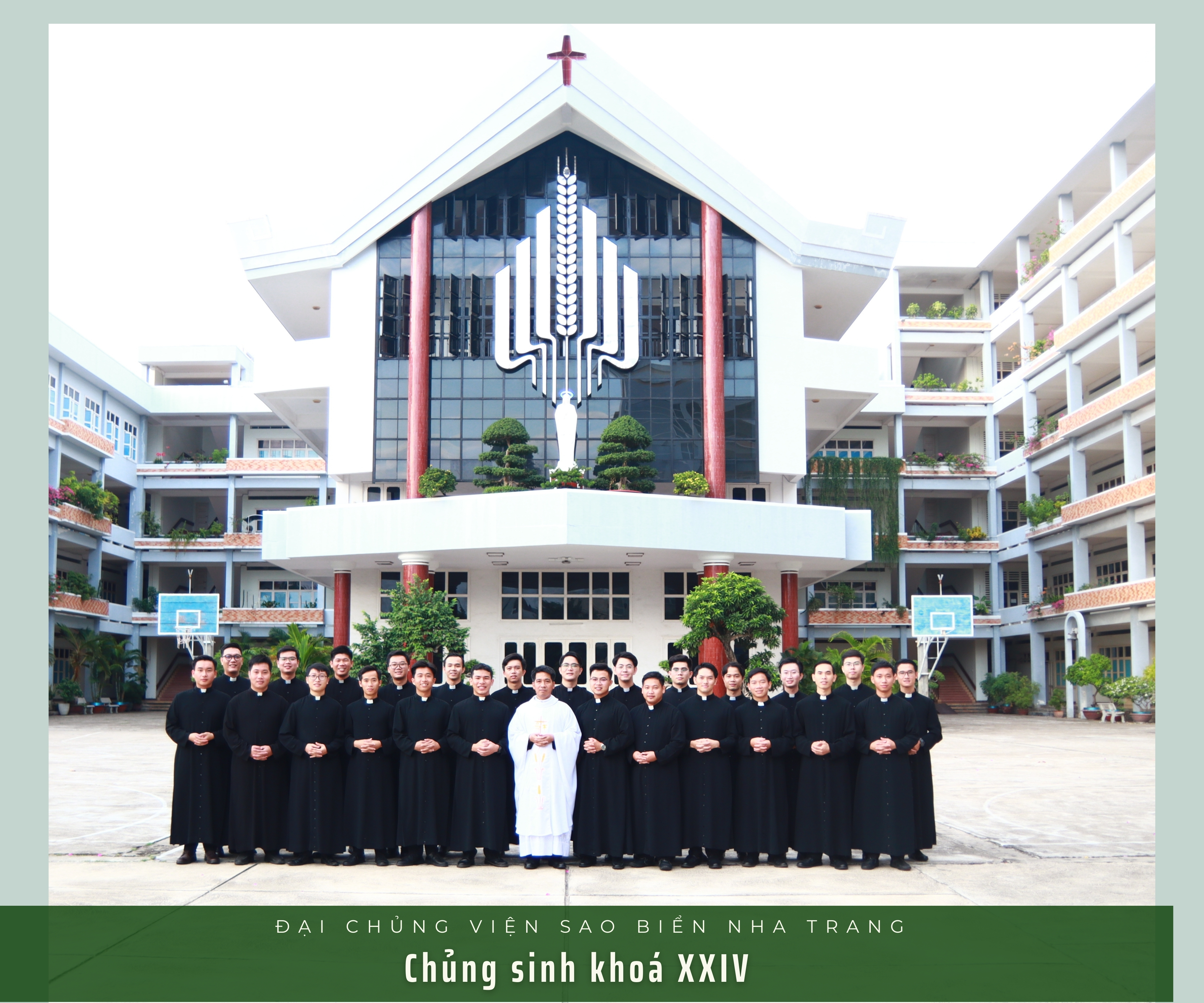 Lễ bổn mạng c&aacute;c lớp trong th&aacute;ng 10/2024